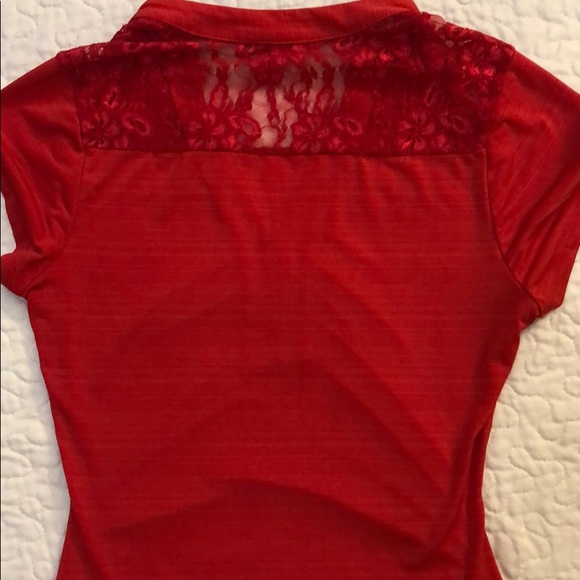 Red top - Picture 6 of 6